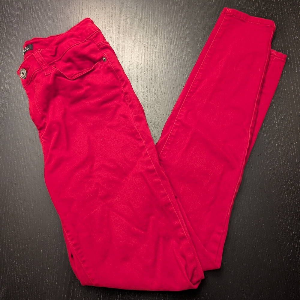 3 For $18 Rue21 Bold Scarlet Denim - Picture 5 of 6